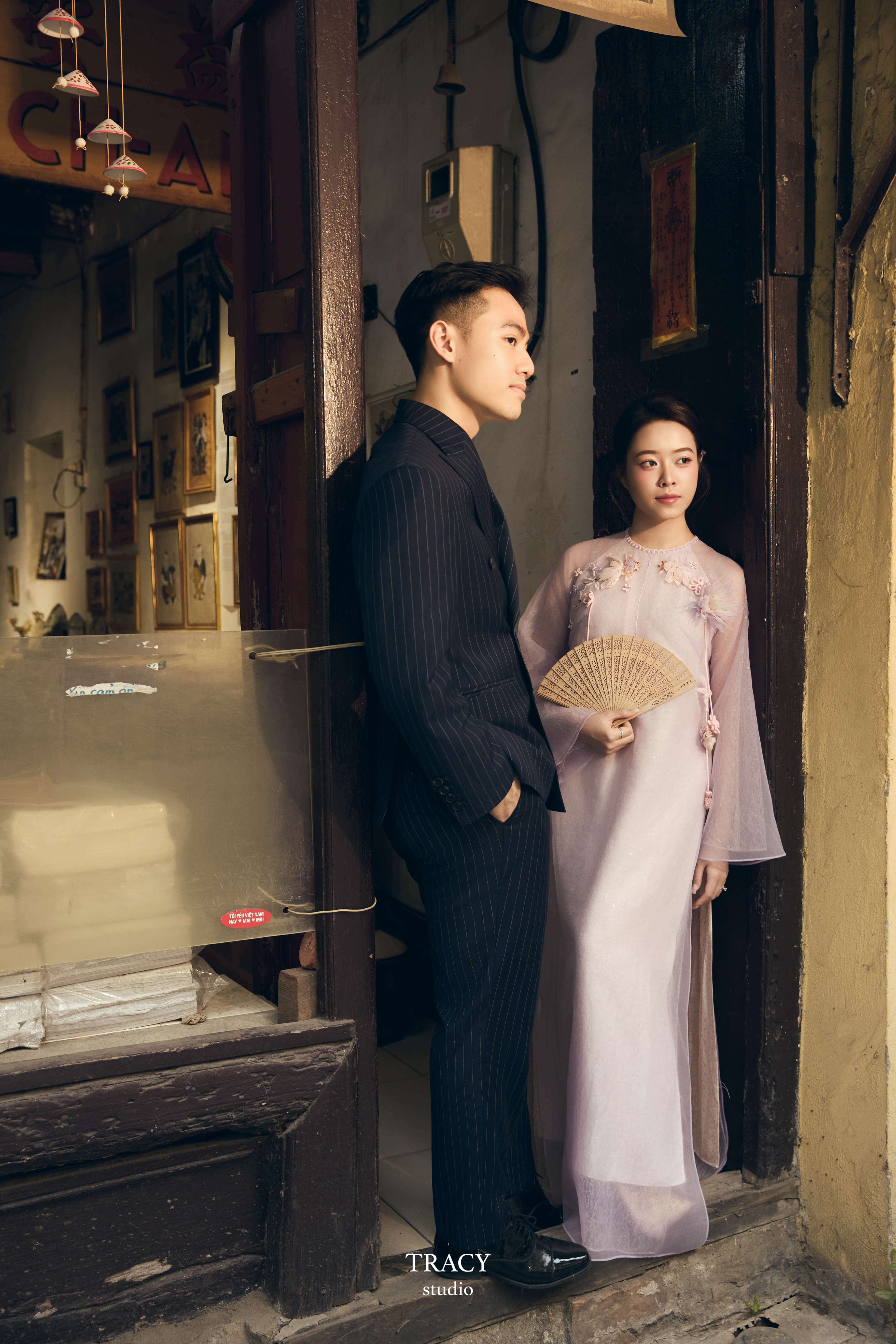frontend/img/gallery/anh-couple/tracy-studio-chup-ao-dai-doi-couple (2).jpg